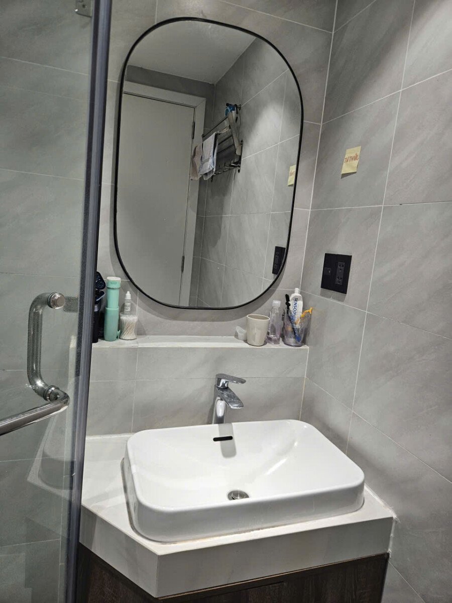 ban can ho saogpn south resdideces 10 - Giá tốt căn hộ Saigon South Residences. DT 71m2 Lầu cao- 2 Phòng-2wc- Nội thất như hình- View hướng Bắc- Giá chỉ 5.650 Tỷ