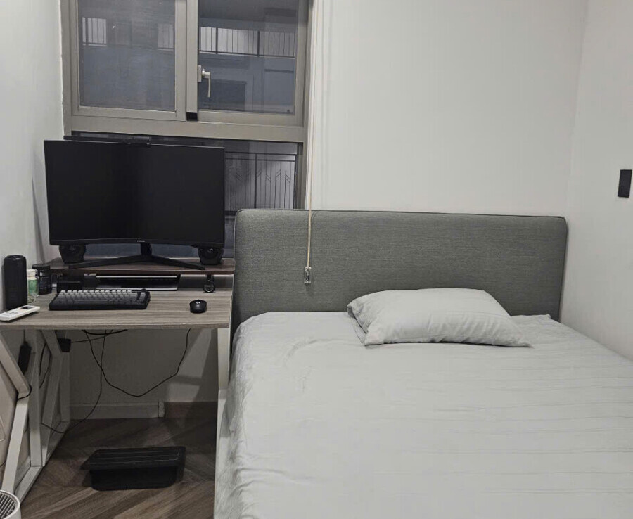 ban can ho saogpn south resdideces 6 900x738 - Giá tốt căn hộ Saigon South Residences. DT 71m2 Lầu cao- 2 Phòng-2wc- Nội thất như hình- View hướng Bắc- Giá chỉ 5.650 Tỷ