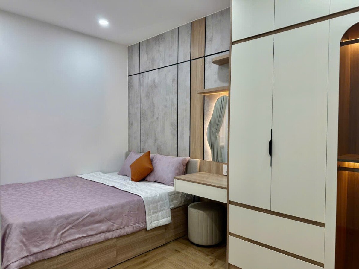 ban can ho sky garden 2 4 - Bán căn hộ Sky Garden 2. DT 81m2 Thiết kế 3 Phòng-2wc- Nội thất mới 100%- Lầu cao- Giá 6.5 Tỷ (TL)