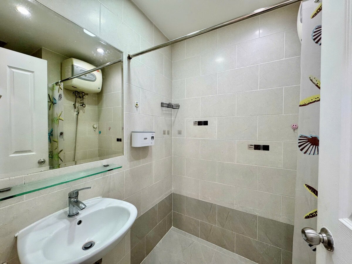 ban can ho sky garden 3 18 - Bán căn hộ Sky Garden 3. DT 68m2 Lầu cao- thiết kế 2 Phòng ngủ-2wc- Nội thất như hình- Đang trống- Giá 5.350 Tỷ