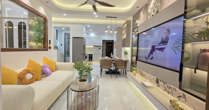 Bán căn hộ Sky Garden 3. DT 70m2 Thiết kế 3 Phòng ngủ-2wc- Nội thất mới 100%. Lầu cao- View Nam- Giá bán 6.450 Tỷ