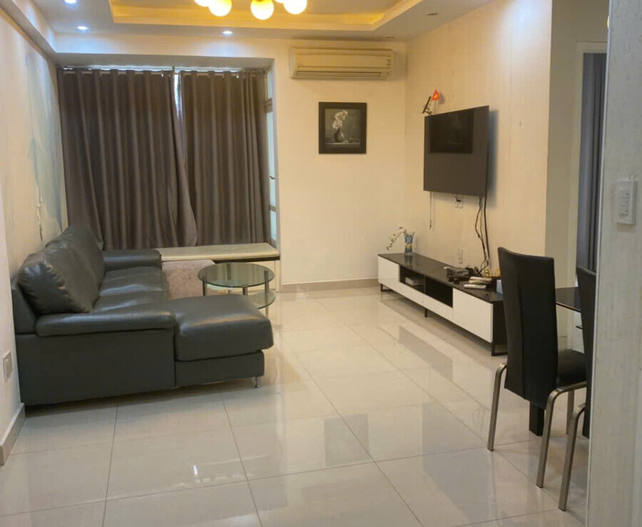 ban can ho sky garden 3 4 3 900x738 - Bán nhanh giá tốt căn hộ Sky Garden 3. DT 70m2 Lầu trung- Đang sẵn HĐT 13 Triệu. Cửa Nam View Bắc- Giá 5.240 Tỷ