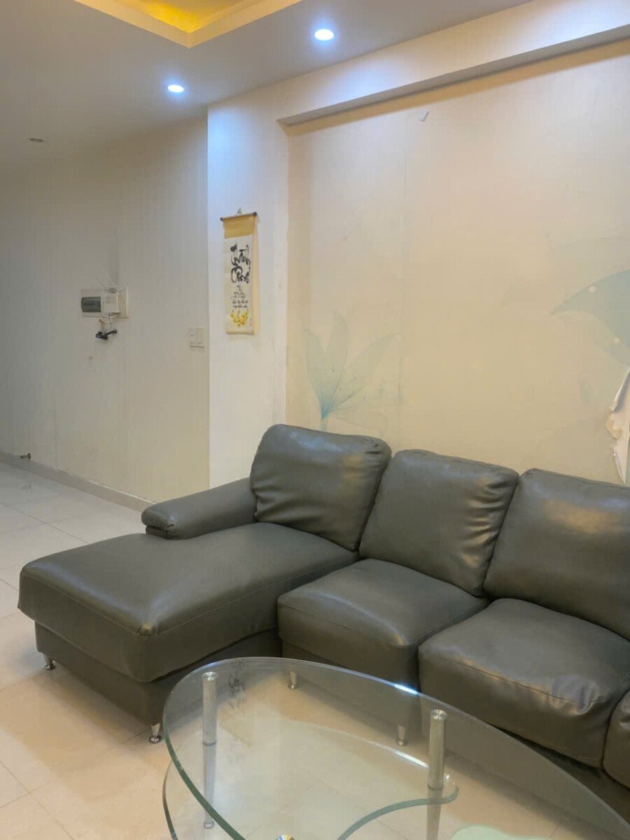 ban can ho sky garden 3 8 1 - Giảm giá sâu bán trước tết căn hộ sky garden 3. DT 70m2 View Bắc- 2pn-2wc- Đang cho thuê 13 Triệu. Giá bán 5.250 Tỷ