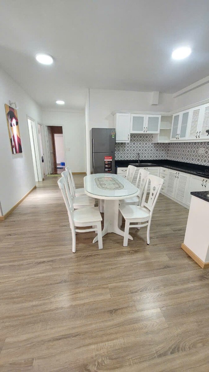 bep an rong rai - Cho thuê căn hộ Sky Garden 2. DT 88m2 Thiết kế 3 Phòng ngủ-2wc- Nội thất đầy đủ như hình- Giá 18 Triệu/Tháng