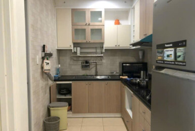 bep can ho ban 5 385x258 - Bán căn góc chung cư Scenic Valley 1, 77m2, 02pn, giá 7.550 tỷ, nhà đang có hợp đồng thuê ổn định.