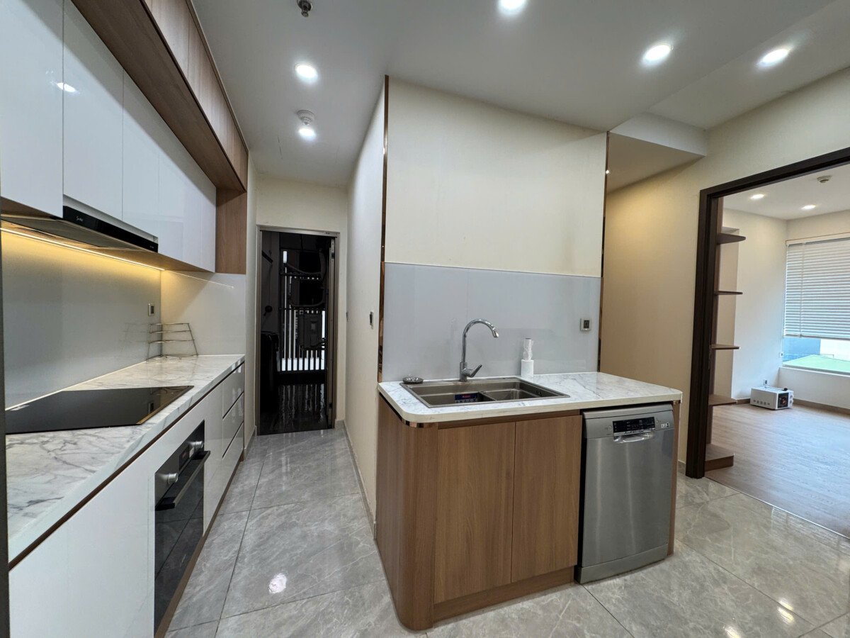 bep can ho can cho thue 4 - Cho thuê căn hộ chung cư Midtown The Peak, 02pn, giá 1.300usd/tháng, nội thất đầy đủ.