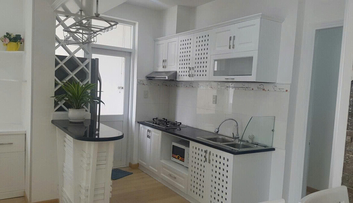 bep can ho cho thue 1 1170x675 - Cần cho thuê căn hộ Sky Garden 3. DT 68m2 Lầu cao-Block Trung tâm-2 phòng-2wc Giá thuê rẻ 14 Triệu/Tháng