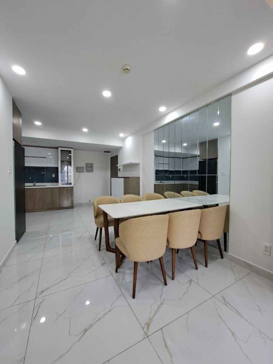bep can ho cho thue 2 - Cho thuê căn hộ Saigon South Residence. DT 75m2 Thiết kế 2 Phòng ngủ-2wc- Nội thất đầy đủ- Giá thuê 17 Triệu/Tháng