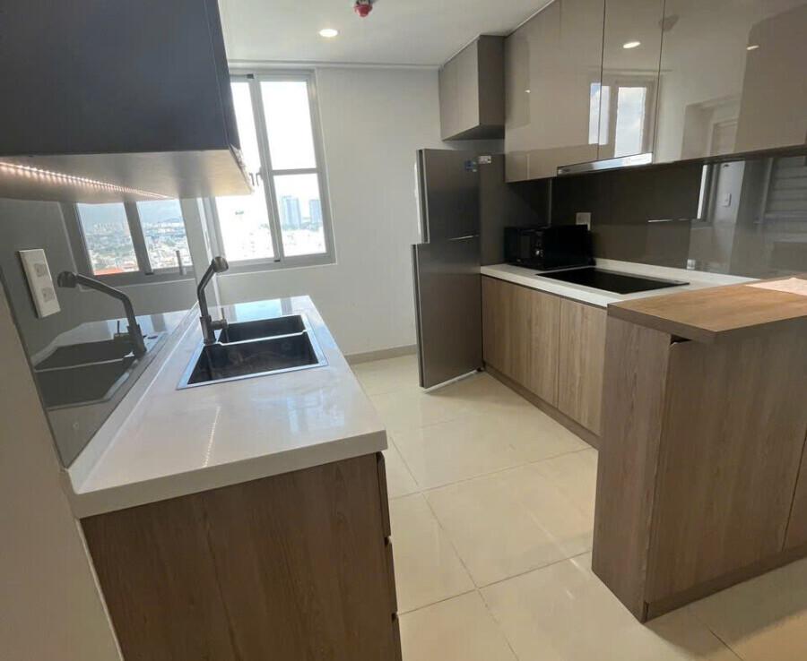 bep can ho cho thue 4 900x738 - Cho thuê căn góc chung cư Scenic Valley 2, 02pn, giá 22tr/tháng, đầy đủ nội thất ,xem nhà dễ.