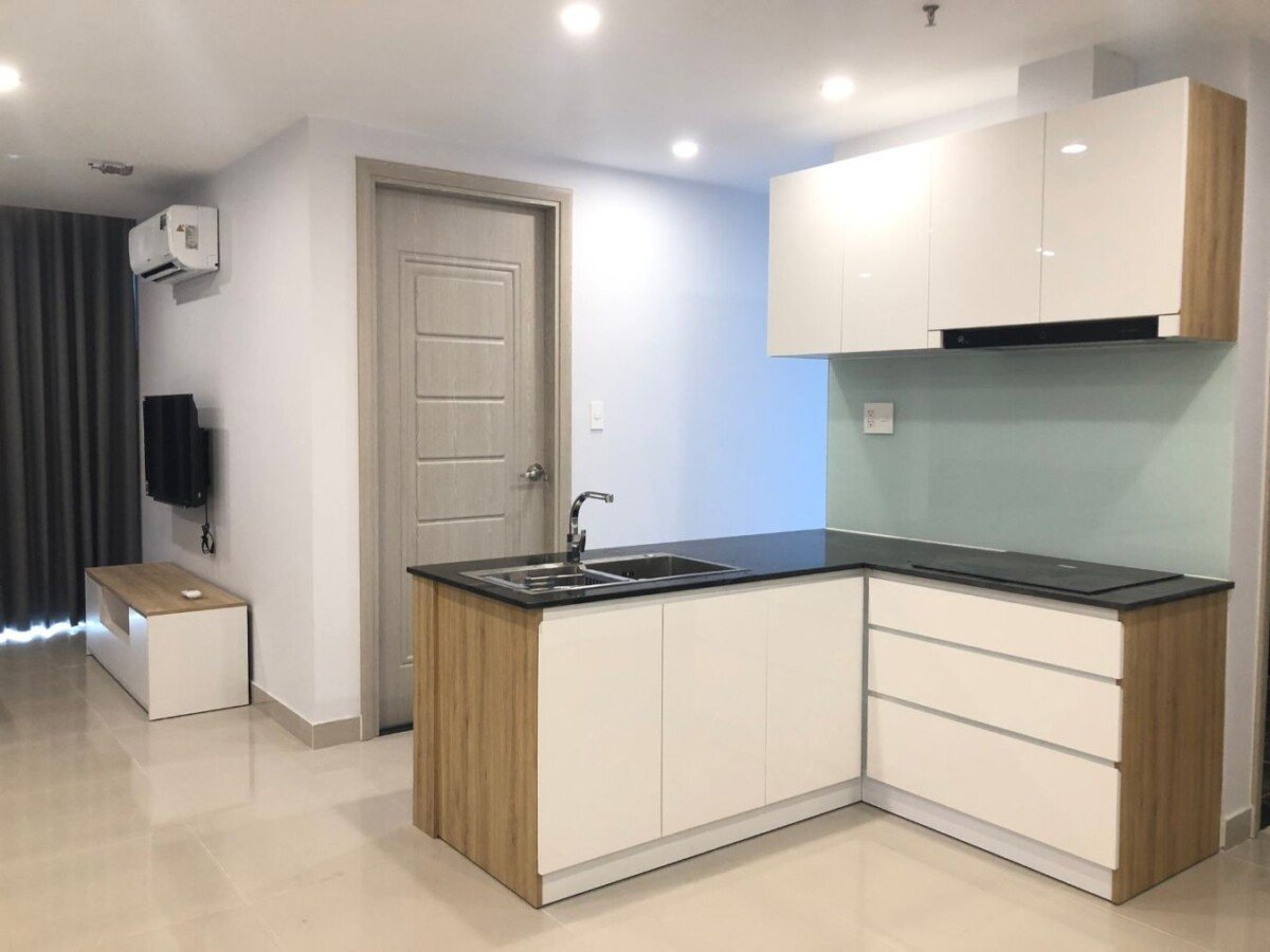 bep can ho cho thue 5 - Cho thuê căn hộ chung cư Scenic Valley 2, 77m2, 02pn, giá 20tr/tháng, nội thất đầy đủ.