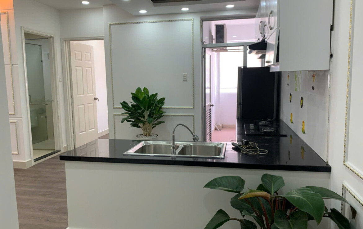 bep cuc ky thoang 1170x738 - Bán căn góc Sky Garden 2. DT 89m2 Nhà đang cho thuê 14 Triệu- 2 Phòng-2wc- Nội thất đầy đủ- Giá 6.650 Tỷ