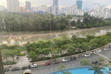 can ho ban lien ke song va ho boi noi khu 385x258 - Giá mua bán căn hộ 3pn tòa B căn số 03 chung cư Midtown phường Tân Mỹ T1/2026