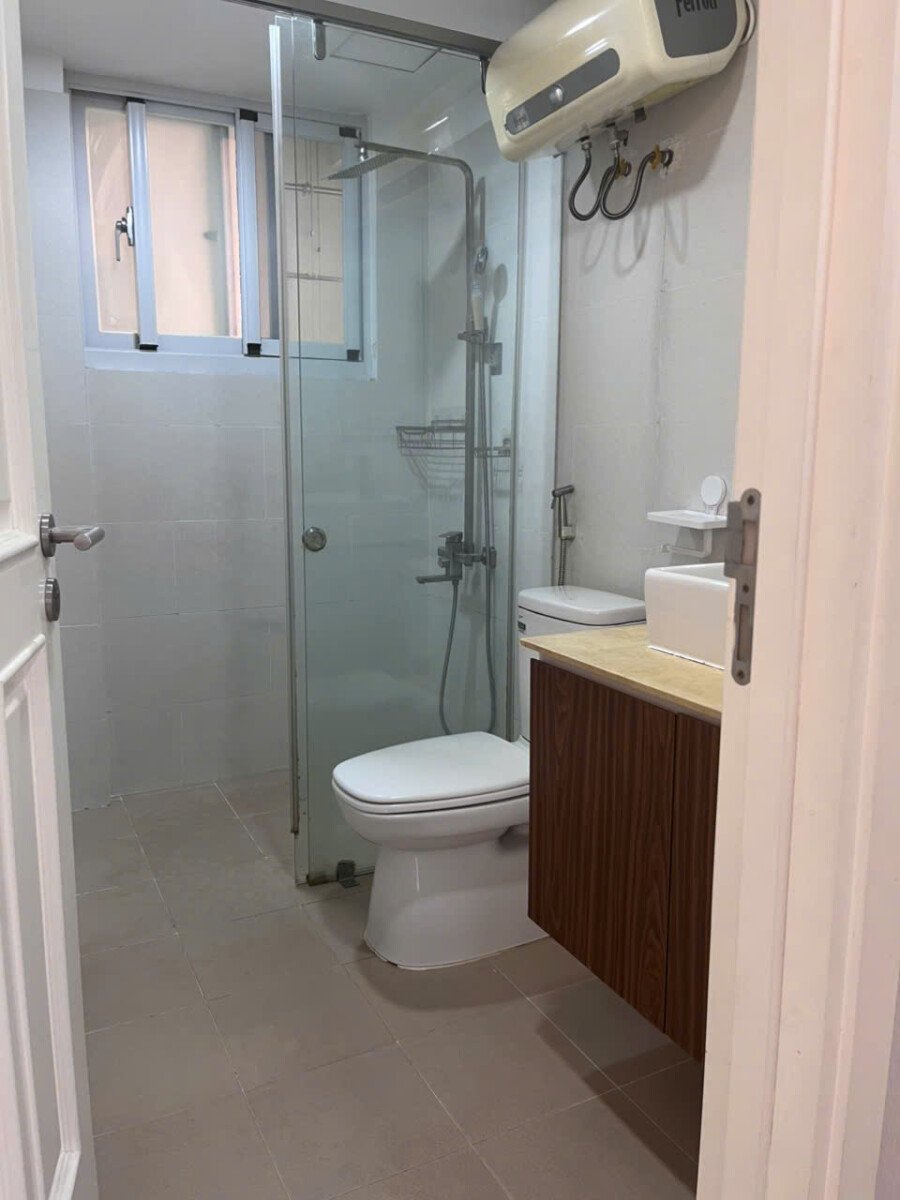 can ho co 2 nha tam hoan thien nhu hinh 9 - Giá mua bán căn hộ 3pn tòa N chung cư Happy Valley phường Tân Hưng T2/2026