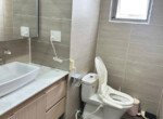 can-ho-co-2-toilet-hoan-thien-nhu-hinh