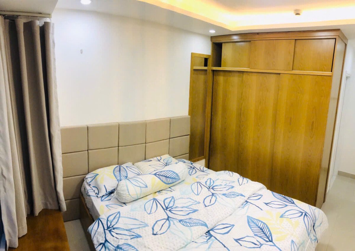 can ho co 2pn hoan thien nhu hinh - Giá mua bán căn hộ 2pn 80m2 tòa D view hồ bơi chung cư Scenic Valley 1 t1/2026