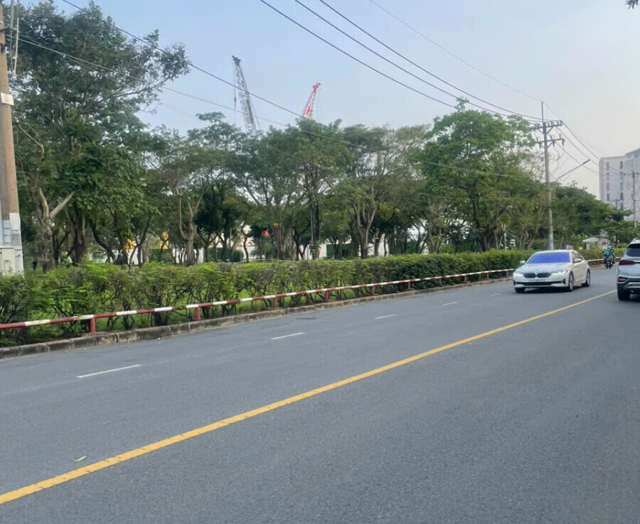 casa luna lien ke cong vien 900x738 - Giá mua bán căn hộ 4pn tòa A chung cư Casa Luna Phường Tân Hưng T2/2026