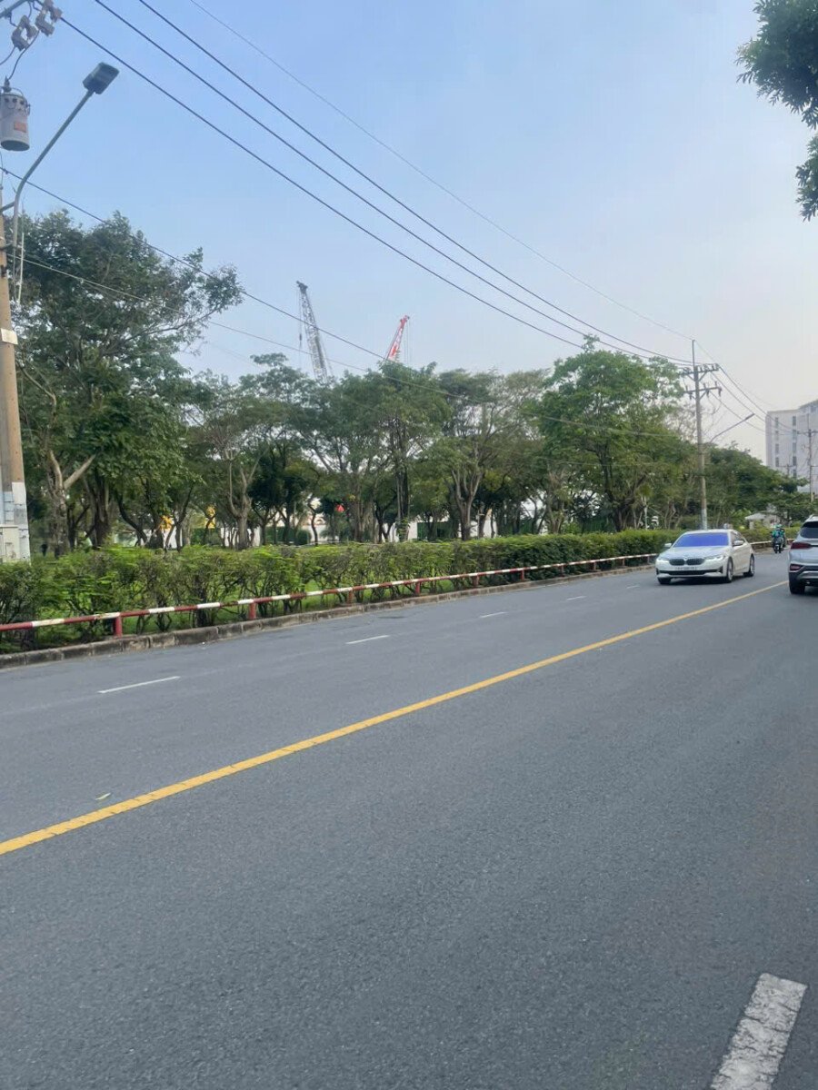 casa luna lien ke cong vien - Giá mua bán căn hộ 4pn tòa A chung cư Casa Luna Phường Tân Hưng T2/2026