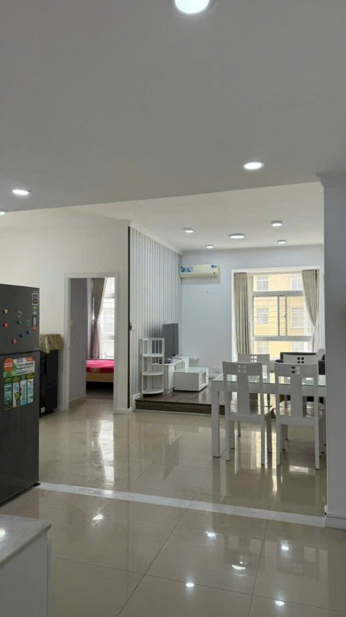 cho thue can ho sky garden 1 7 - Cho thuê căn hộ Sky Garden 1. DT 81m2 Thiết kế 2 Phòng ngủ-2wc- Nội thất như hình- View thoáng- Giá 15 Triệu/Tháng