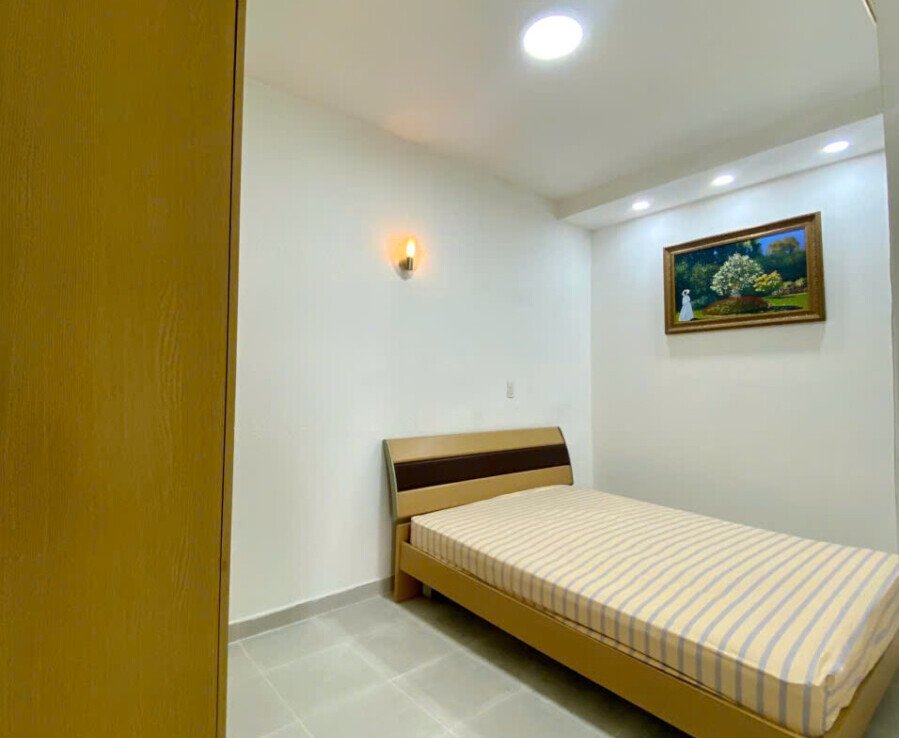 cho thue can ho sky garden 2 2 899x738 - Cho thuê căn hộ đẹp tại Sky Garden 2. DT 71m2 Nhà đẹp mới sơn sửa- 2 Phòng ngủ-1wc- Lầu cao- Giá 14 Triệu/Tháng