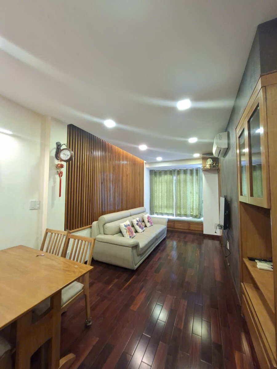 cho thue can ho sky garden 3 10 1 - Cho thuê căn hộ Sky Garden 3. DT 56m2- thiết kế 1 Phòng ngủ-1wc- View quận 1 rất đẹp- thoáng- Giá 14 Triệu/Tháng