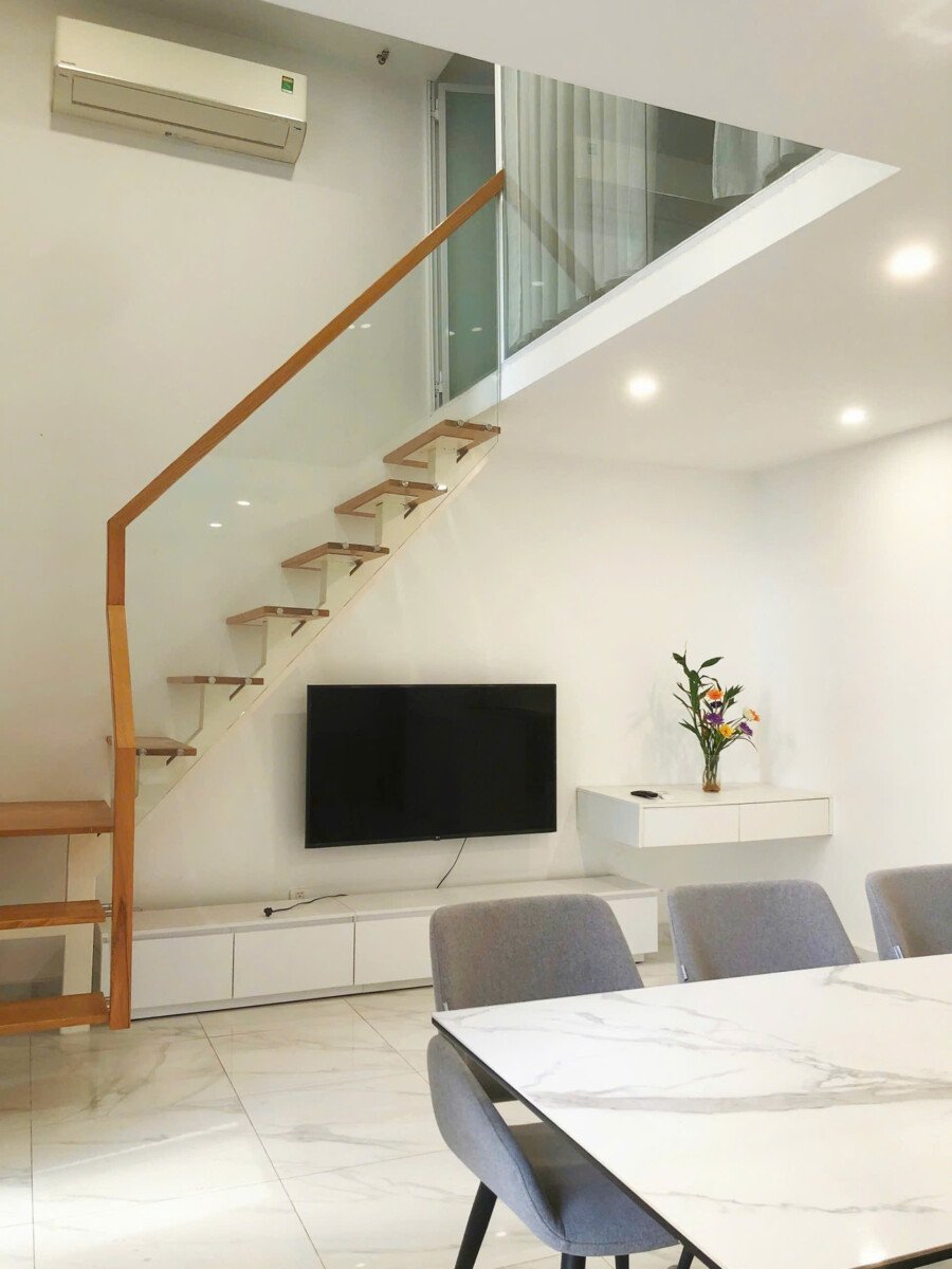 cho thue shop midtown - Cho thuê shop house Midtown Tòa M7- DT 60m2 Nhà đẹp- Vừa ở vừa kinh doanh. Đầy đủ nội thất- Giá 20 Triệu/Tháng