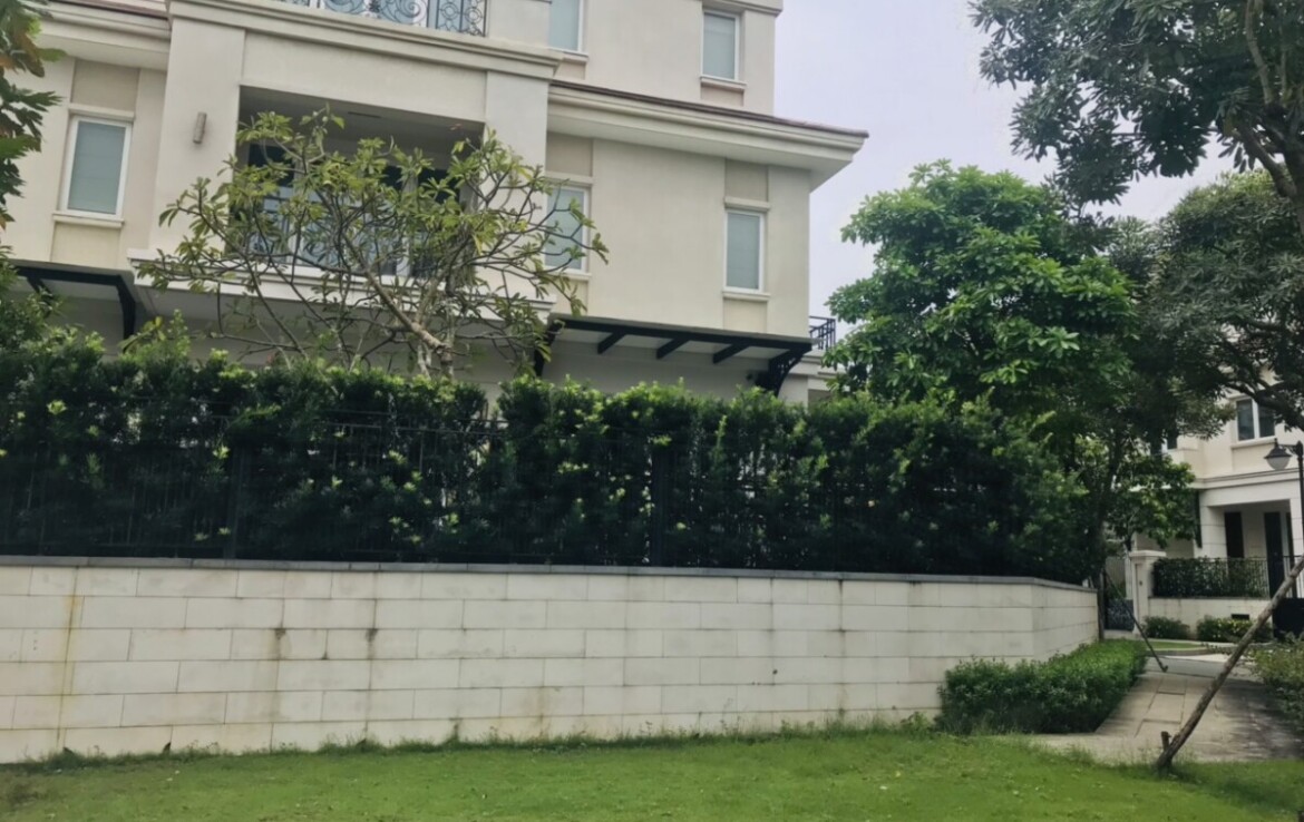 goc cong vien ben hong nha ban 1170x738 - Giá mua bán nhà Biệt thự nguyên căn kdc Sala Saroma Villa Thủ Thiêm T1/2026