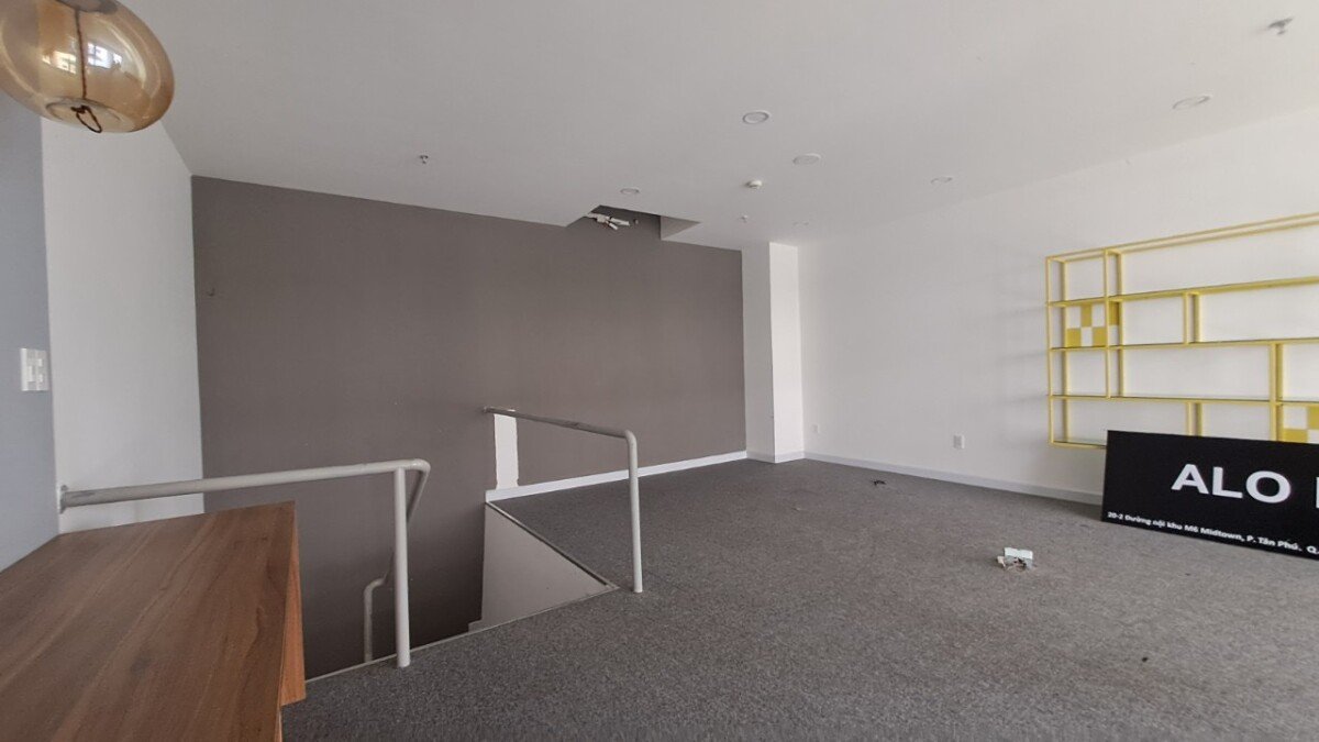 hien trang shophouse dang co hdt lau dai - Giá mua bán Shophouse 20/2 Nội khu Midtown phường Tân Mỹ T1/2026