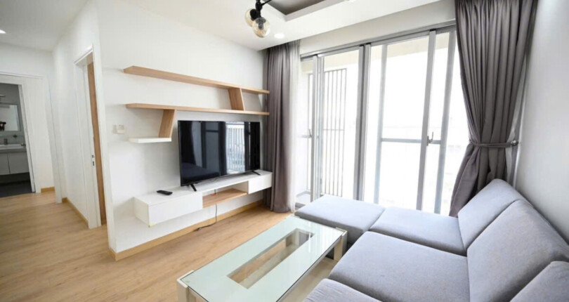 Bán gấp căn hộ Scenic Valley 1, 2pn lầu cao, nội thất cao cấp, giá 6,950 tỷ