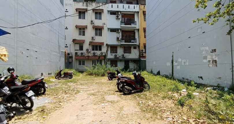 Giá mua bán cặp đất nền xây tòa nhà văn phòng đường Nội khu Mỹ Toàn 2 Phú Mỹ Hưng T1/2026