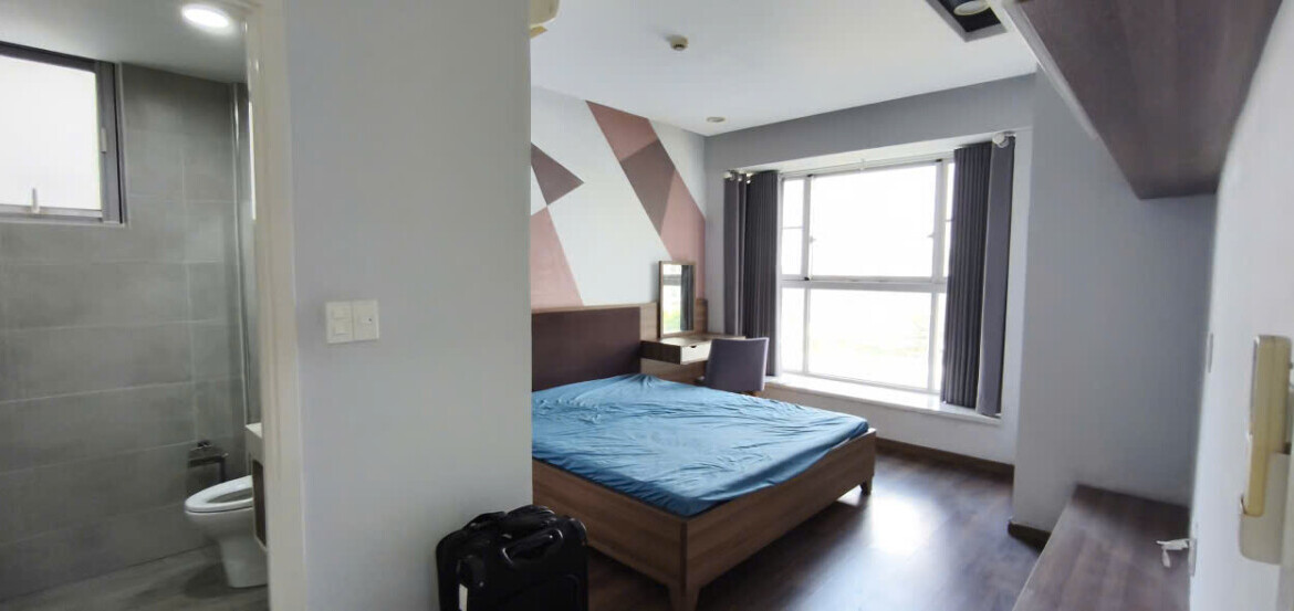 hinh anh phong ngu can ho can ban gap 1170x553 - Bán căn hộ 110m2, 02pn, chung cư Scenic Valley 1, giá 10.9 tỷ, nhà đang có hợp đồng thuê ổn định.
