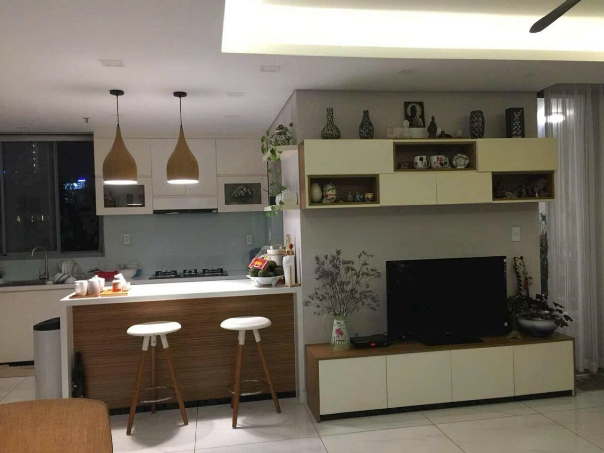 khong gian bep can ho ban - Giá mua bán căn hộ 3pn chung cư Green Valley phường Tân Mỹ T1/2026