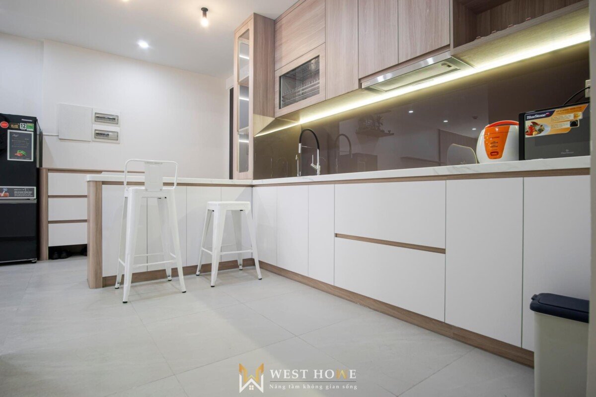 khong gian bep rong rai - Giá mua bán căn hộ 2pn số 02 tòa B chung cư Hưng Phúc Premier phường Tân Mỹ T1/2026