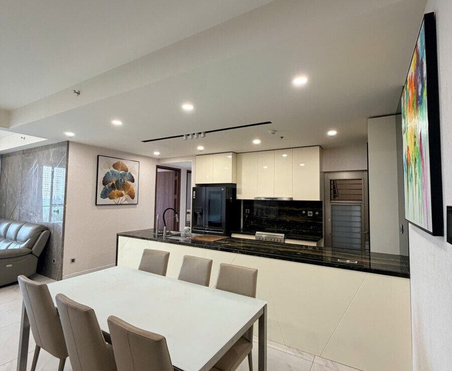 khong gian bep va phong an 900x738 - Giá mua bán căn hộ 4pn số 04 tòa B chung cư The Signature phường Tân Mỹ T1/2026