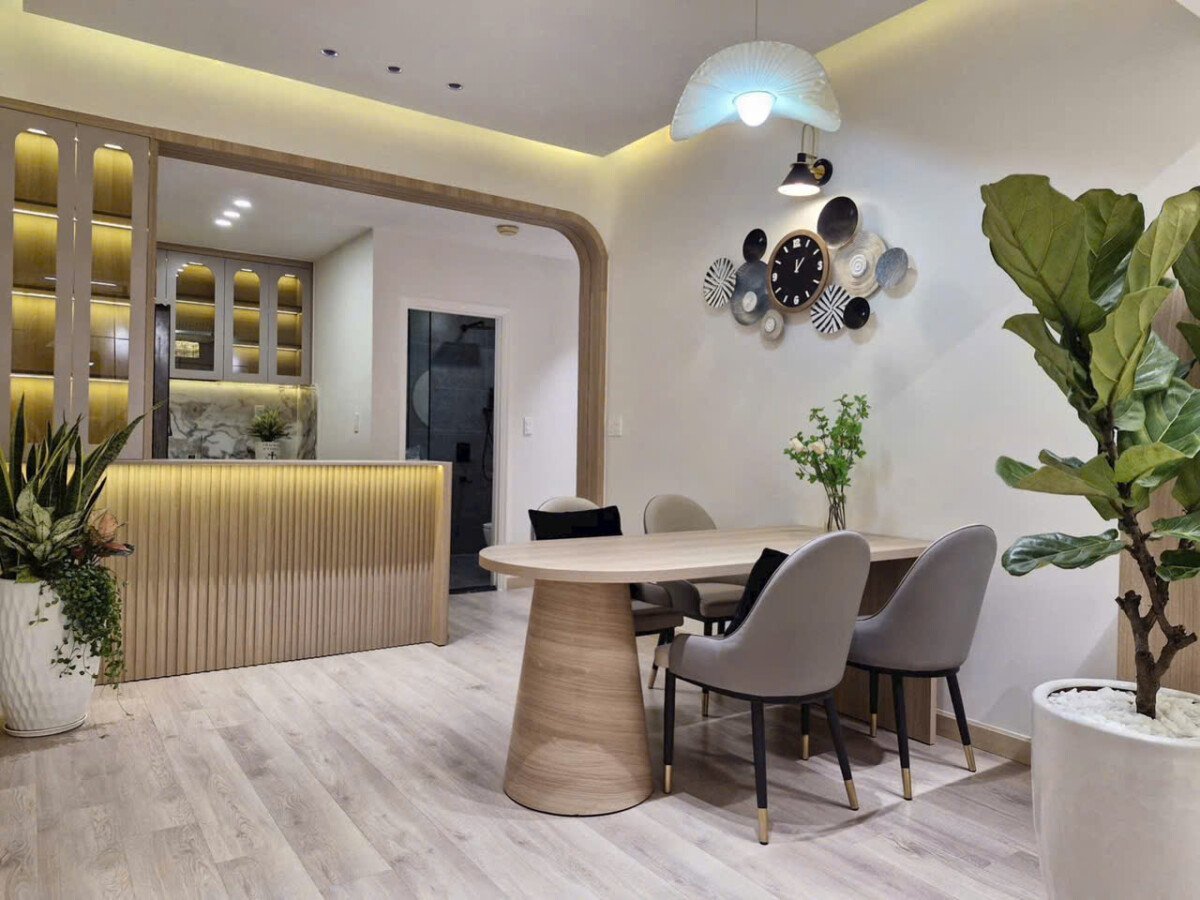 khong gian phong an va bep sang trong - Giá mua bán căn hộ 3pn tòa B chung cư Park View phường Tân Hưng T1/2026