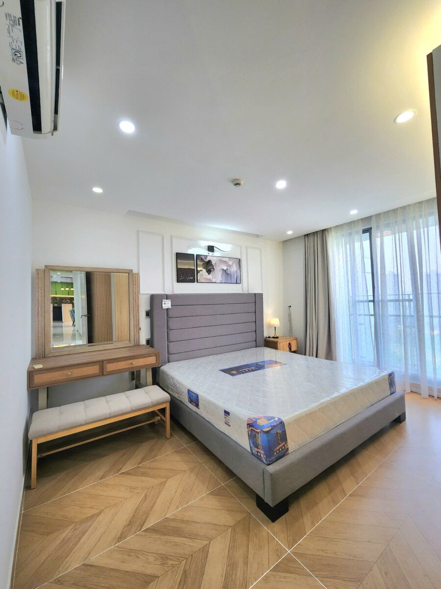 khong gian phong ngu chinh - Giá mua bán căn hộ 3pn căn số 03 tòa A chung cư Green Valley phường Tân Mỹ T1/2026