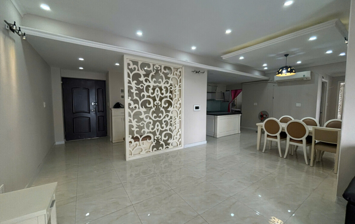 nha dep happy valley can ban 1170x738 - Bán căn hộ Happy Valley. DT 135m2 Nhà đầy đủ nội thất- thiết kế 3 Phòng ngủ-2wc- Nhà trống vào ngay. Giá 13.2 Tỷ