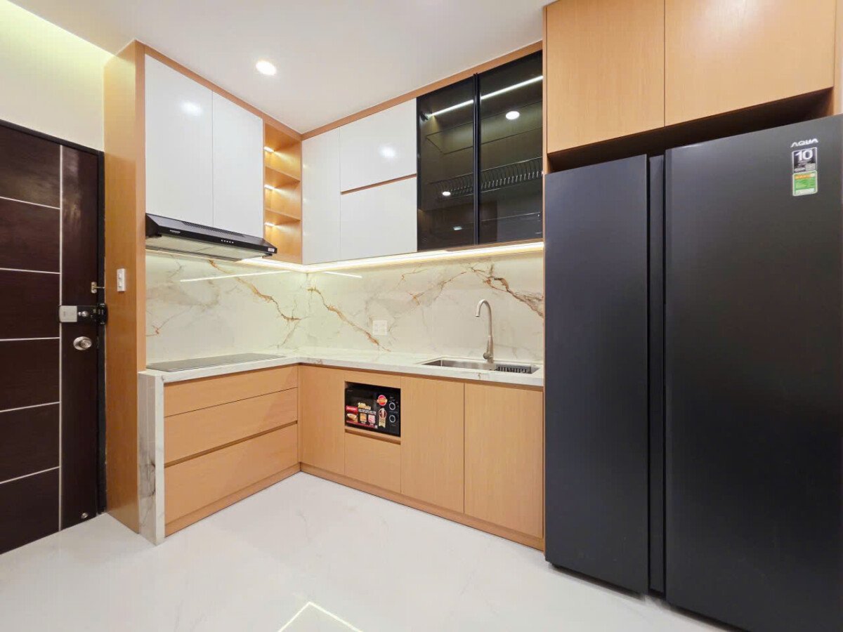 noi that moi hoan toan - Bán căn hộ Sky Garden 3. DT 70m2 Nhà đẹp- Mới Decor- Nội thất mới 100%- 3 Phòng ngủ-2wc- Lầu cao- Giá 6.490 Tỷ