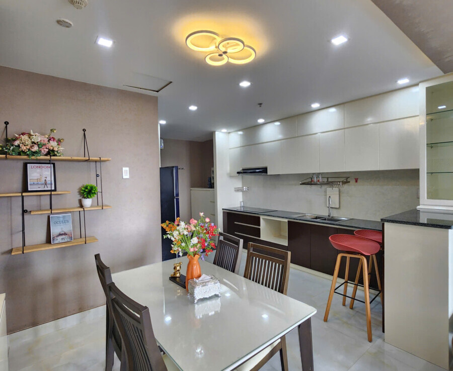 phong an dep can ho ban 900x738 - Bán căn hộ Scenic Valley 1. DT 71m2 Nhà đẹp- Nội thất như hình- 2 Phòng-2wc- Đang trống vào ở ngay- Giá 7.2 Tỷ