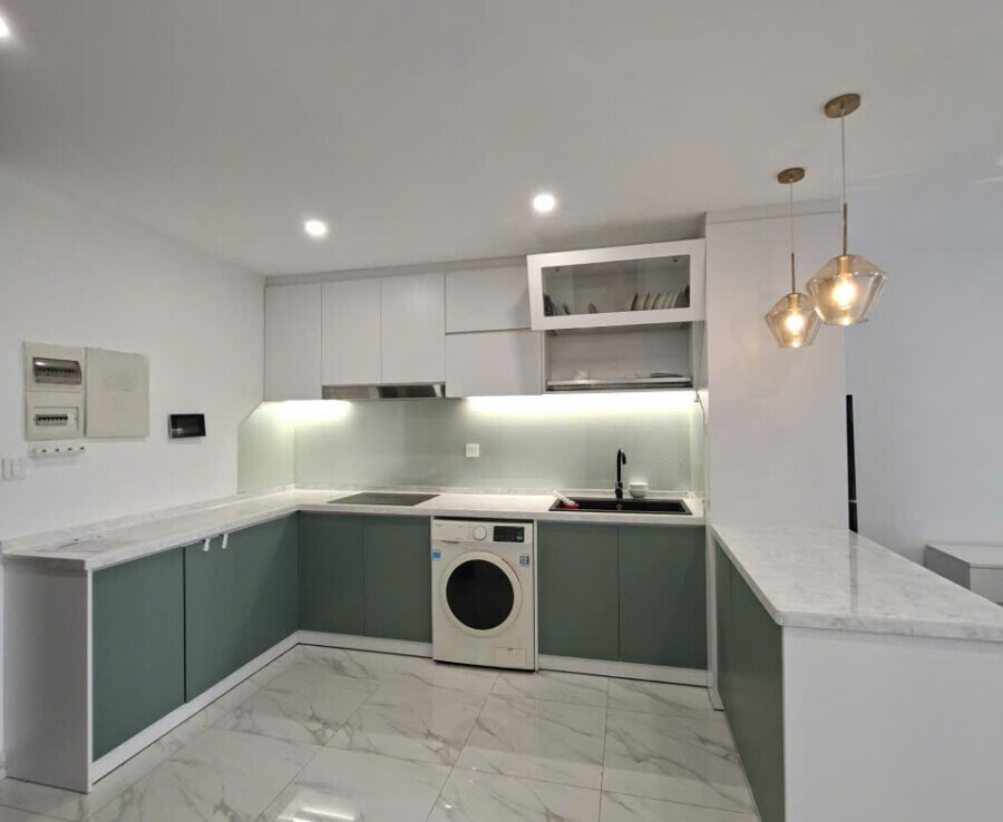 phong bep day du thiet bi 1 900x738 - Cho thuê nhanh Shop House Midtown Tòa M7. Vừa ở vừa kinh doanh. DT 70m2 Đủ nội thất- 1 phòng ngủ-1wc- Giá 19 Triệu/Tháng