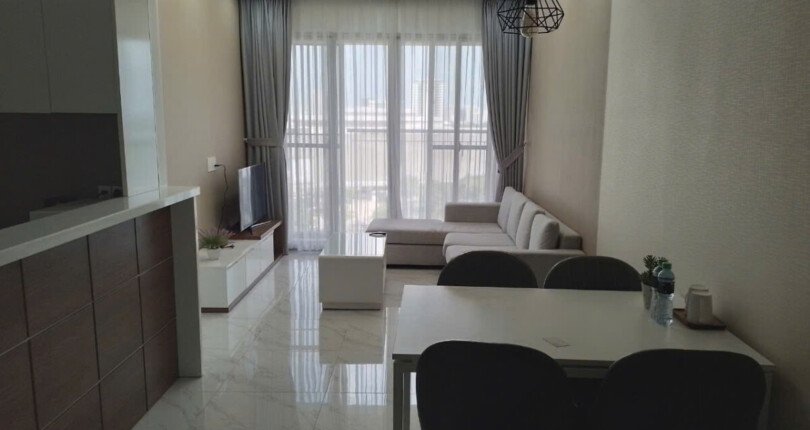 Bán căn hộ chung cư Scenic Valley 1, 71m2, 02pn, giá 6.650 tỷ, nội thất đầy đủ, view Đông Nam.