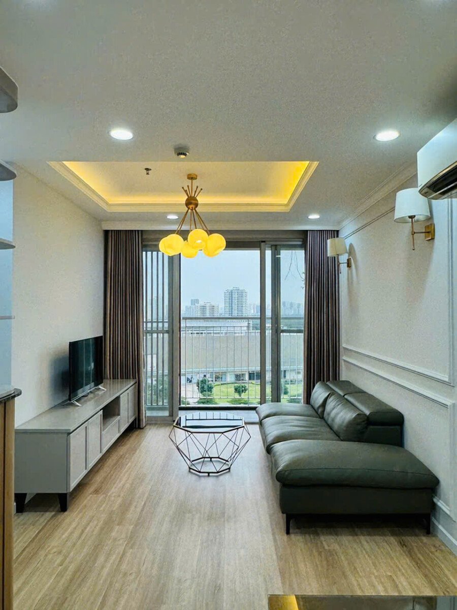 phong khach can ho ban 21 - Bán căn hộ chung cư Scenic Valley 1, 02pn, giá 7.450 tỷ, đầy đủ nội thất + 01 ô đậu xe ô tô.
