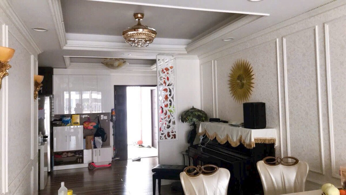 phong khach can ho ban 7 - Giá mua bán căn hộ 3pn chung cư Scenic Valley 1 phường Tân Mỹ T1/2026