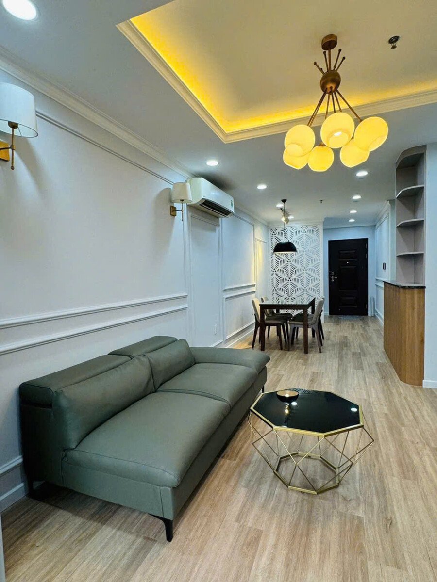 phong khach can ho can ban 6 - Bán căn hộ chung cư Scenic Valley 1, 02pn, giá 7.450 tỷ, đầy đủ nội thất + 01 ô đậu xe ô tô.