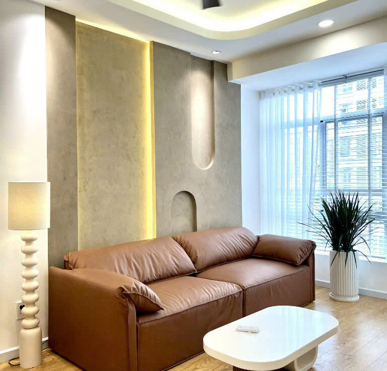 phong khach can ho can ban gap 3 768x738 - Bán căn hộ , 71m2, chung cư Sky Garden 3, 03pn, giá 5.850 tỷ, nhà đang có hợp đồng thuê 19tr/tháng.