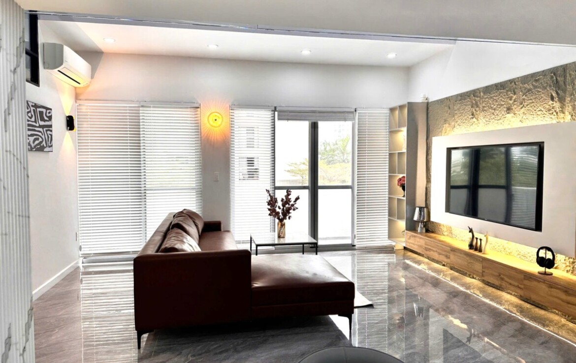 phong khach can ho cho thue 13 1170x738 - Giá mua bán căn hộ Duplex 4pn tòa A chung cư Scenic Valley 1 phường Tân Mỹ T1/2026