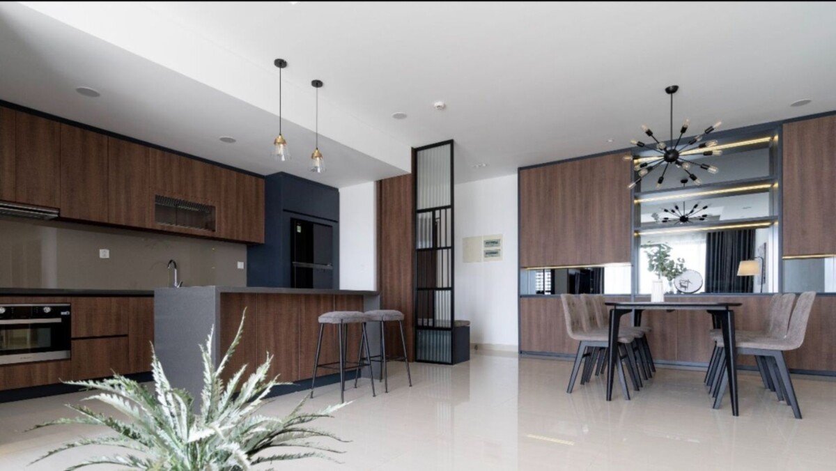 phong khach can ho cho thue 3 - Giá cho thuê căn hộ 3pn tòa C chung cư Riverpark Premier T1/2026