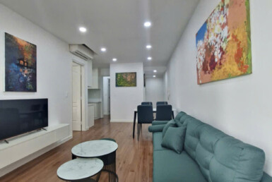 phong khach don nang 385x258 - Cho thuê căn hộ đẹp tại Sky Garden 3. DT 68m2 Nội thất mới- view nam- 2 phòng-2wc- Giá thuê 18 Triệu/Tháng