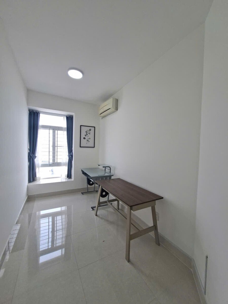 phong lam viec - Cho thuê căn hộ Sky Garden 3. DT 72m2 Thiết kế 3 Phòng ngủ-2wc- Lầu cao- Nội thất đầy đủ- Giá 19 Triệu/Tháng