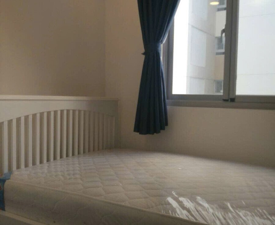 phong ngu can ho can ban 900x738 - Bán căn góc chung cư Scenic Valley 1, 77m2, 02pn, giá 7.6 tỷ, nhà đang có hợp đồng thuê.