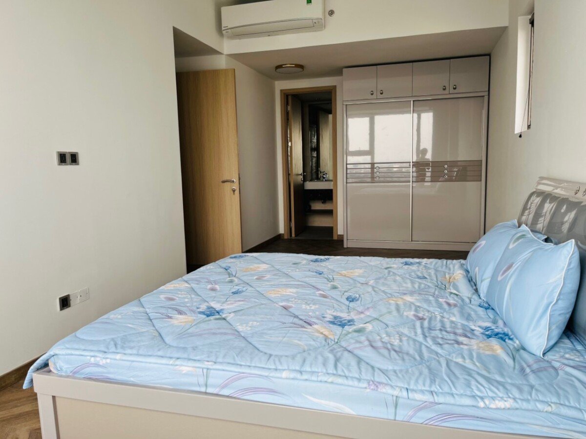 phong ngu can ho cho thue 10 - Cho thuê căn hộ 02pn, chung cư The Peak , Phú Mỹ Hưng, giá 34tr/tháng, nội thất mới hoàn toàn.
